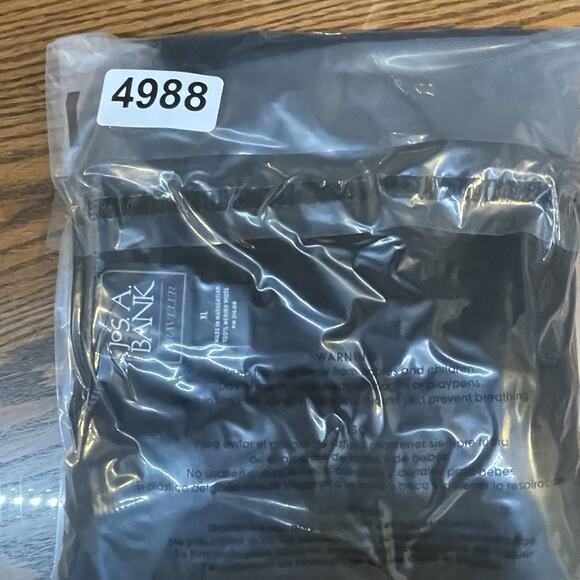 Jos A Bank Sweater Mens Extra Large Black Traveler Merino Wool Pullover V Neck - Picture 9 of 9